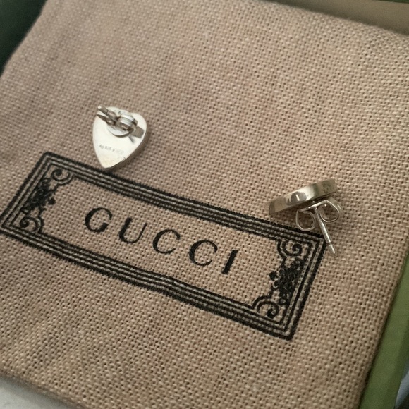 Gucci Trademark Heart Shaped Earrings - Picture 5 of 6